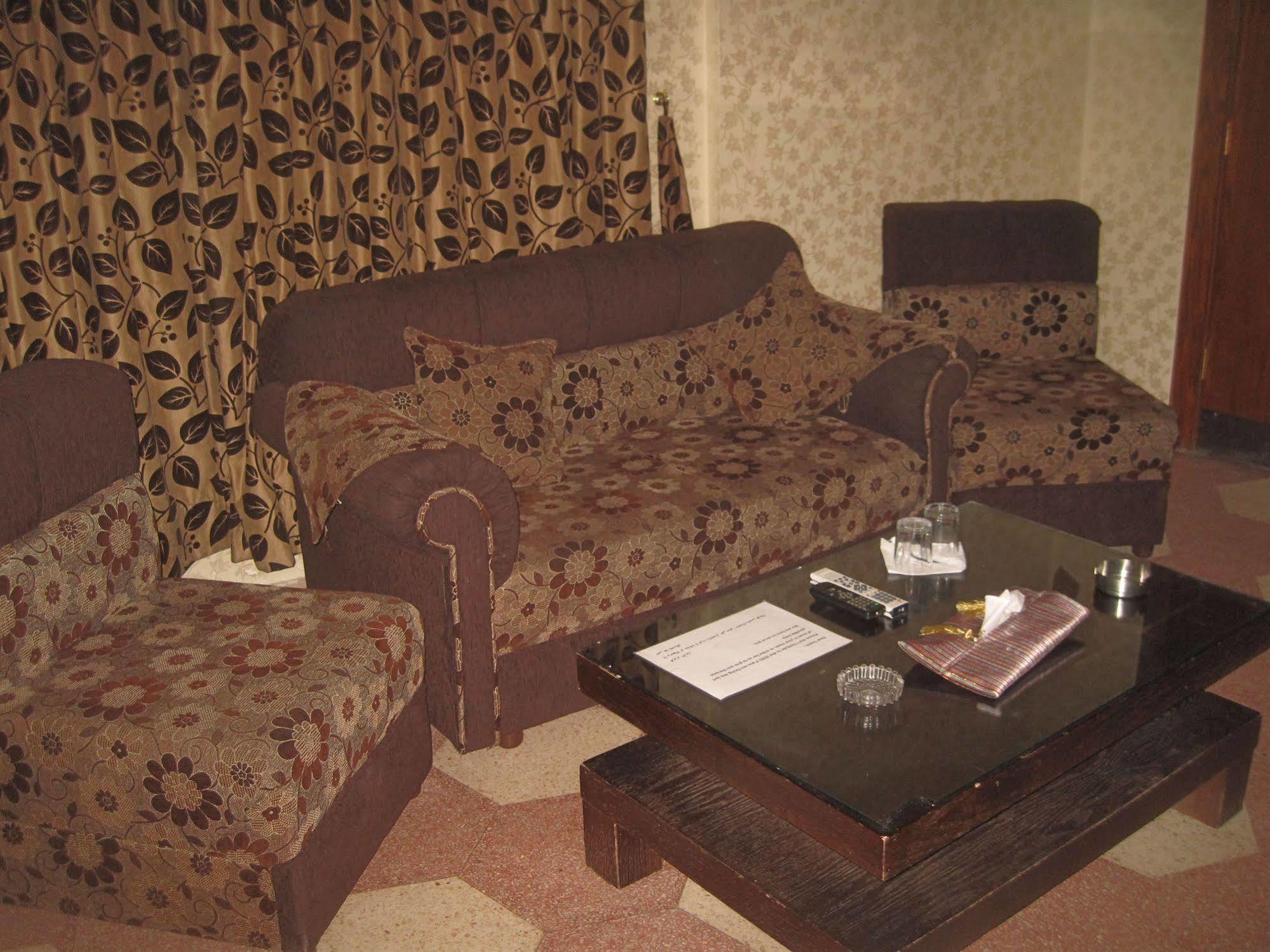 Arab Tower Hotel Amman Exterior photo